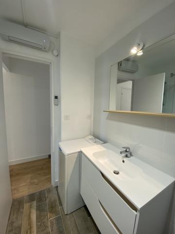 STUDIO REFAIT A NEUF AVEC PARKING PROCHE CENTRE Le Grau-du-Roi (30240)