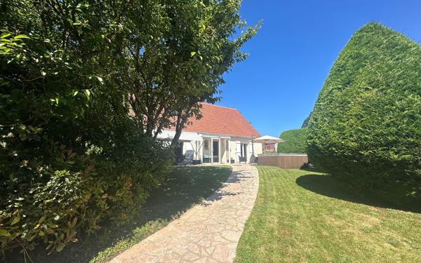 Maison à vendre    4 pièces • 148 m2 Sainte-Geneviève