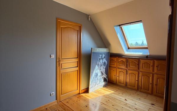 Maison à vendre    4 pièces • 148 m2 Sainte-Geneviève