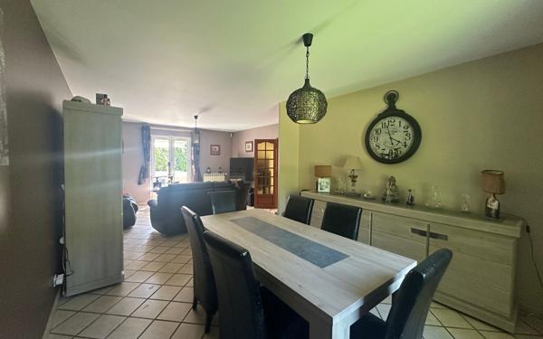 Maison à vendre    4 pièces • 148 m2 Sainte-Geneviève