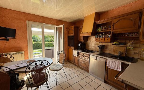 Maison à vendre    4 pièces • 148 m2 Sainte-Geneviève