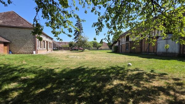 Maison et Grange sur terrain constructible 2600m2 à Moussey 299 800 €