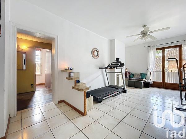 Maison de village 7 pièces de 174 m² à Bruch (47130)