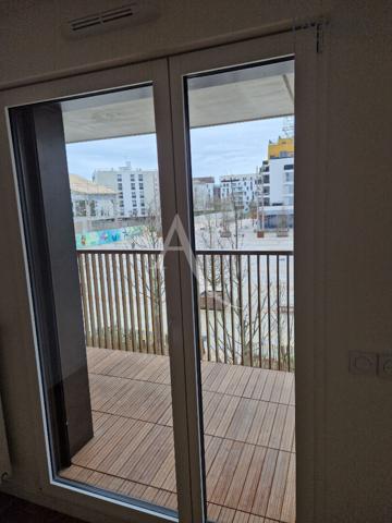 Studio Rueil Malmaison 1 pièce 31m2 + balcon