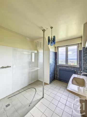 Maison à vendre  5 pièces - 190,11 m2 ROYAT - 63