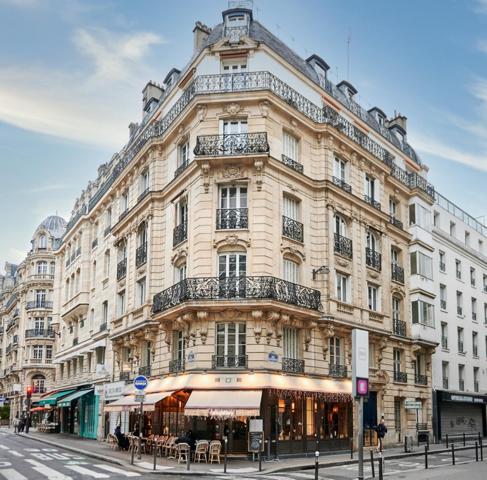 Immeuble de standing à usage mixte vendu occupé