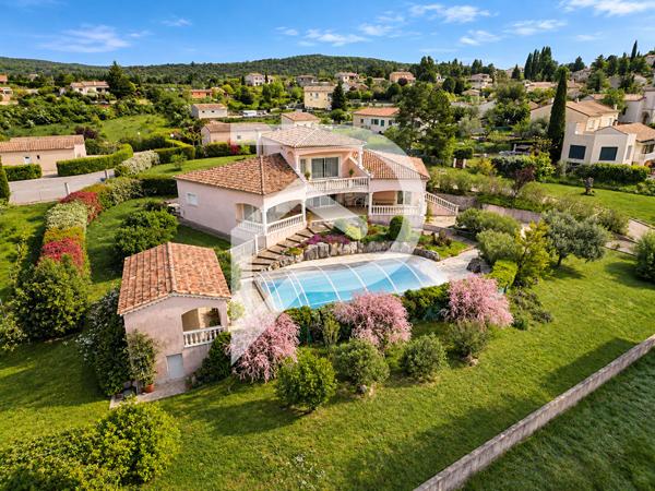 Maison 6 pièces 230 m2