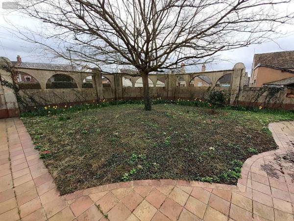 Maison à vendre à Écommoy dans la Sarthe (72220), ref : 023/2108