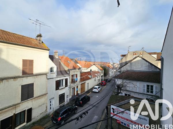 Location studio 31 m² Montlhéry