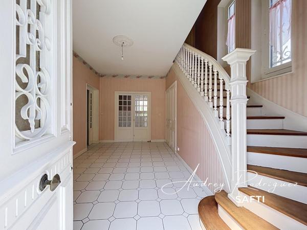 Maison de caractère aux multiples projets