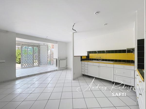 Maison de caractère aux multiples projets