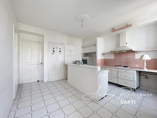 Maison de caractère aux multiples projets