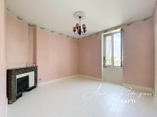 Maison de caractère aux multiples projets