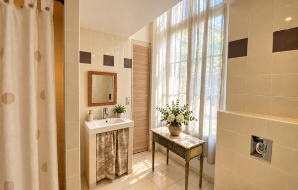 Maison de 241 m²