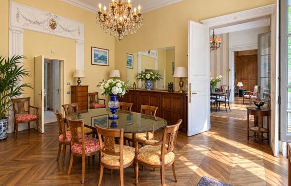 Maison de 241 m²