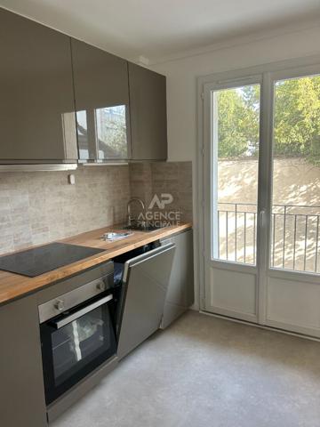 Appartement Maisons Laffitte 3 pièce(s) 55.85 m2 €350 000 ** - Référence 13040