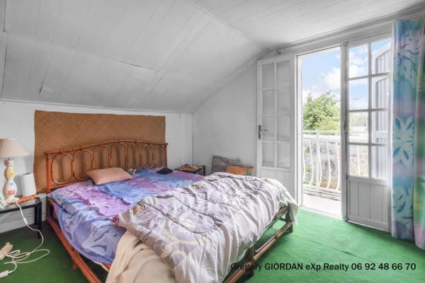 Maison Tampon 6/7 pièces sur terrain de 900m2