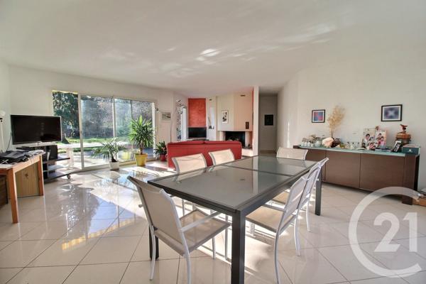 Maison à vendre  6 pièces - 122,36 m2 PESSAC - 33