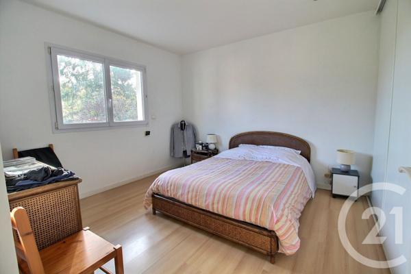 Maison à vendre  6 pièces - 122,36 m2 PESSAC - 33