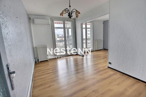 Appartement Venissieux  4 pièce(s) 84 m²