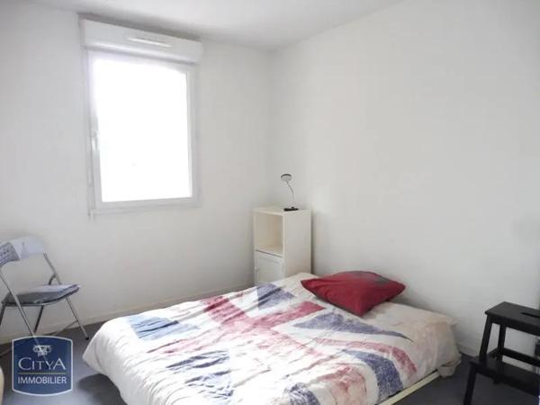 Appartement à louer 2 pièces 32.16m² Albi (81000)