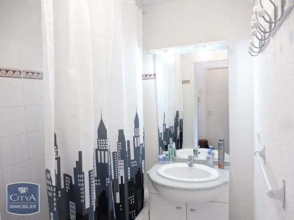 Appartement à louer 2 pièces 32.16m² Albi (81000)