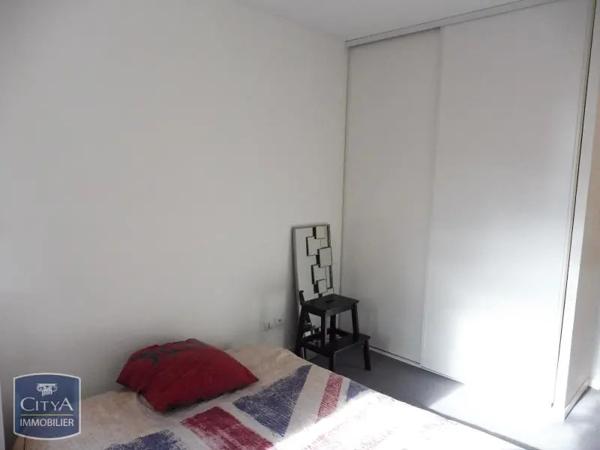 Appartement à louer 2 pièces 32.16m² Albi (81000)