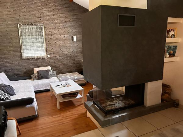 Maison spacieuse à vendre à La Forêt sur Sèvre 166m² terrain de plus de 2500m²