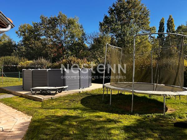 Maison spacieuse à vendre à La Forêt sur Sèvre 166m² terrain de plus de 2500m²