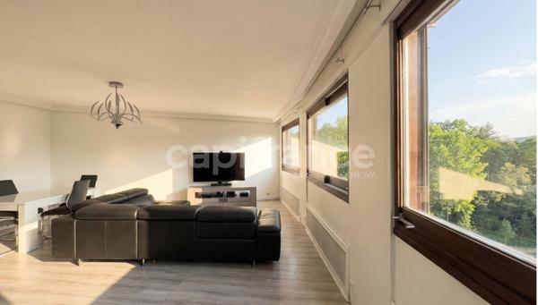 Paris 15 (75015) – Lourmel | 4 pièces – 93 m² – Dernier étage, traversant, très lumineux