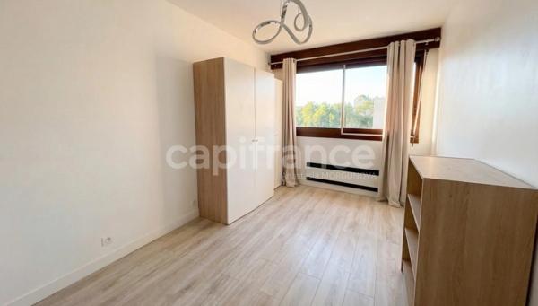 Paris 15 (75015) – Lourmel | 4 pièces – 93 m² – Dernier étage, traversant, très lumineux