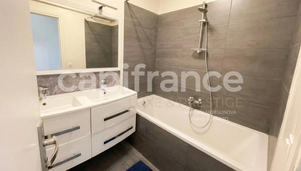Paris 15 (75015) – Lourmel | 4 pièces – 93 m² – Dernier étage, traversant, très lumineux