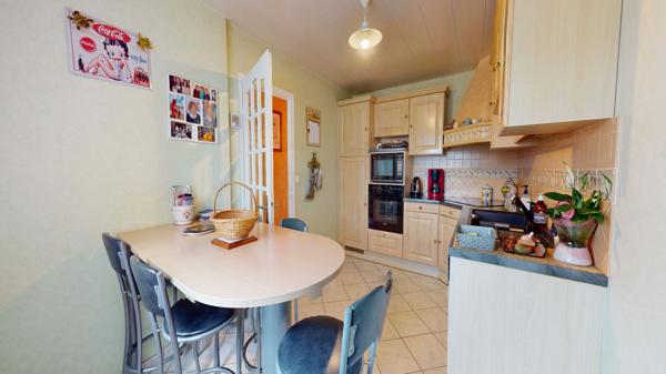 Maison Ifs 4 pièce(s) 138 m2