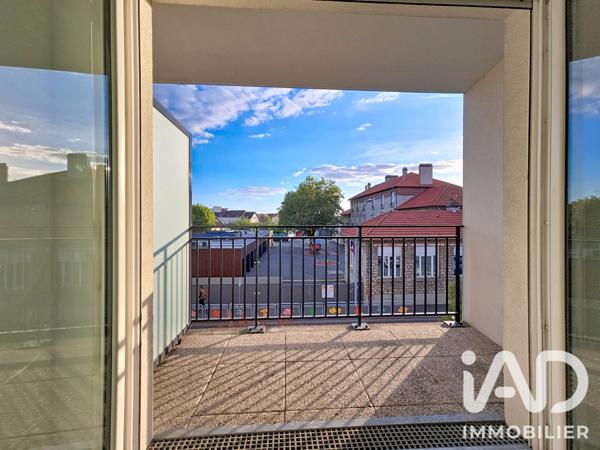 Appartement à vendre 3 pièces 61 m² Quincy-sous-Sénart
