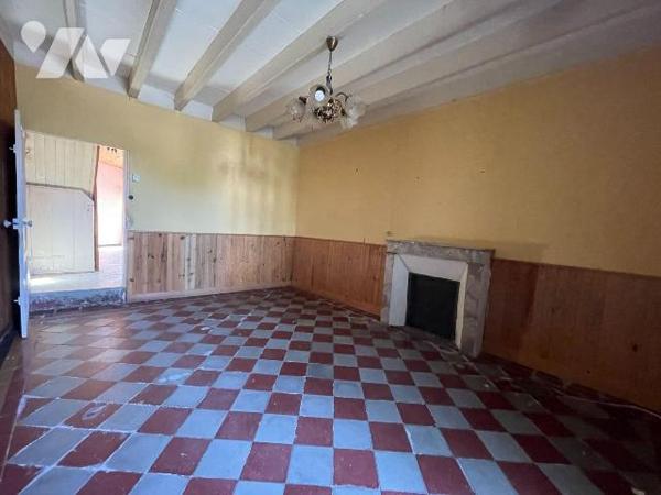 Noirlieu, charmante commune proche de Bressuire, maison de bourg familiale, avec de très beaux ...