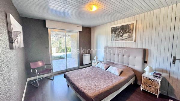 Maison darchitecte de 300 m²