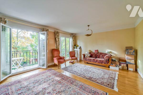 Charenton-le-Pont : 4 pièces avec balcons et parking