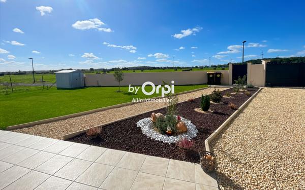 Maison à vendre    4 pièces • 82 m2 Vallon-en-Sully