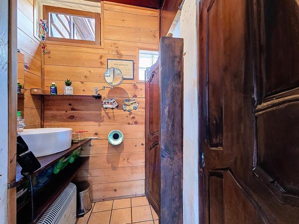 Mas T3 avec vue imprenable et terrain de caractère sur les hauteurs de Bédarieux – Environnement rare