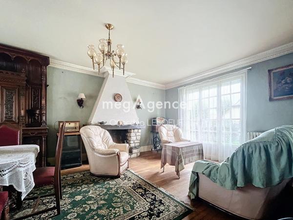 Maison à PORCHEVILLE, 78440 - 6 pièces 131m²