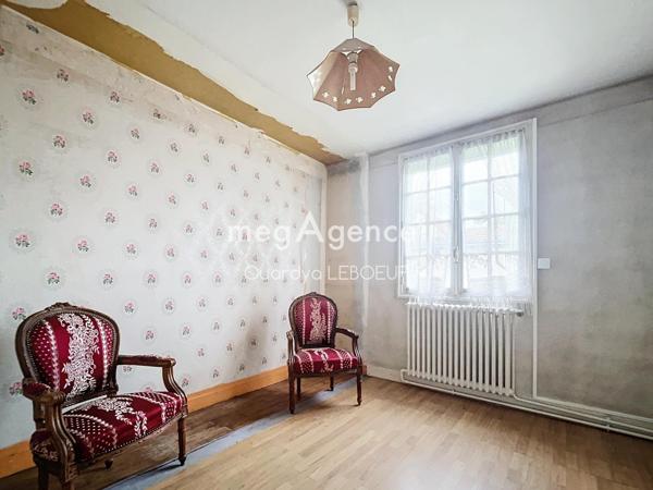 Maison à PORCHEVILLE, 78440 - 6 pièces 131m²