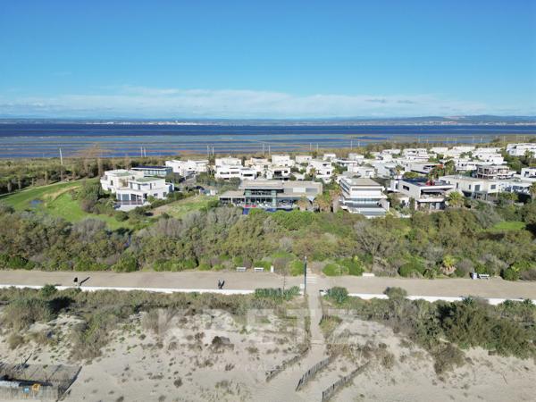 Exceptionnelle villa en front de mer