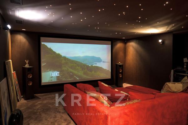 Exceptionnelle villa en front de mer