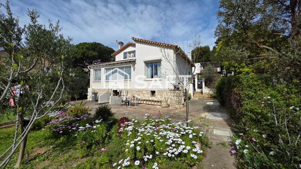 Maison avec jardin plein sud aux Lônes