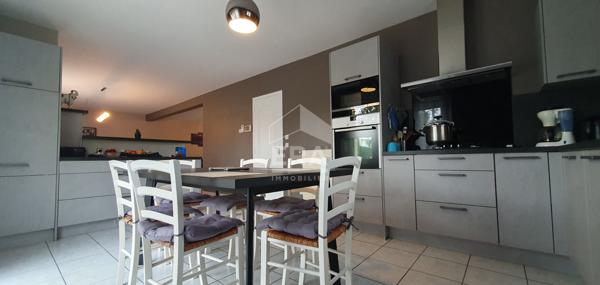 Maison Grisy Suisnes 7 pièce(s) 137 m2