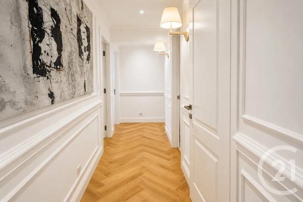 Appartement à vendre  4 pièces - 123,04 m 2   SAN MARTINO DI LOTA  - 202