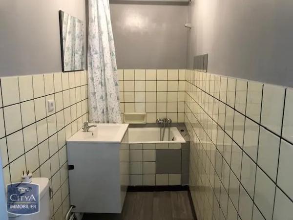 Appartement à louer 1 pièce 27m²