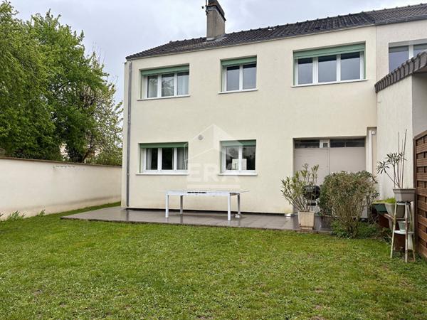 Maison Villepreux 5 pièce(s) 80 m2 DPE B