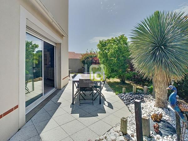 Maison familiale avec piscine à Cholet - Quartier recherché