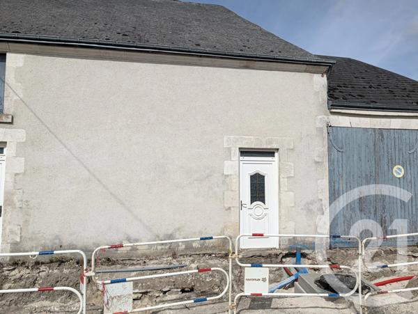 Maison à vendre  1 pièce - 205 m 2   INGRE  - 45